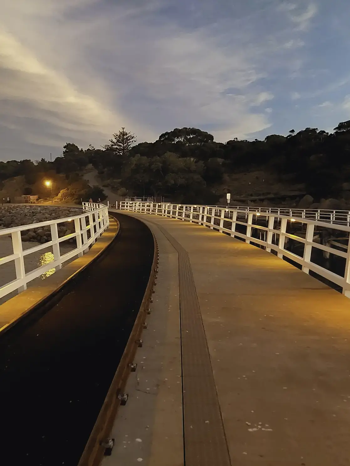 Granite Island Lighting